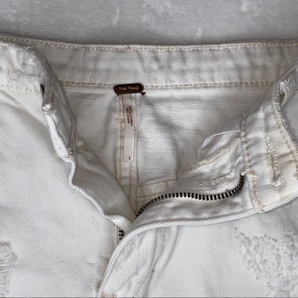 Free People white denim skirt Sz 2 - Picture 4 of 8